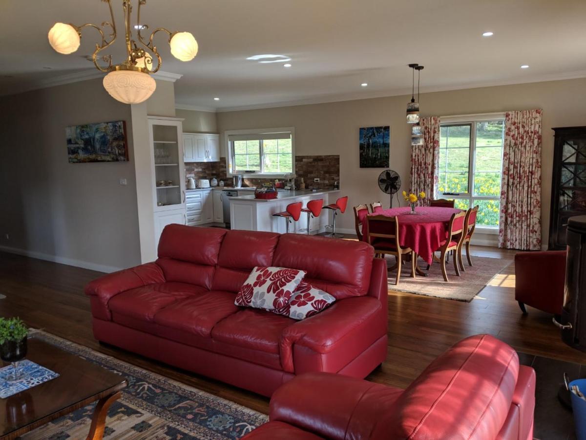 Mountain Blue Guest House Deloraine Bagian luar foto
