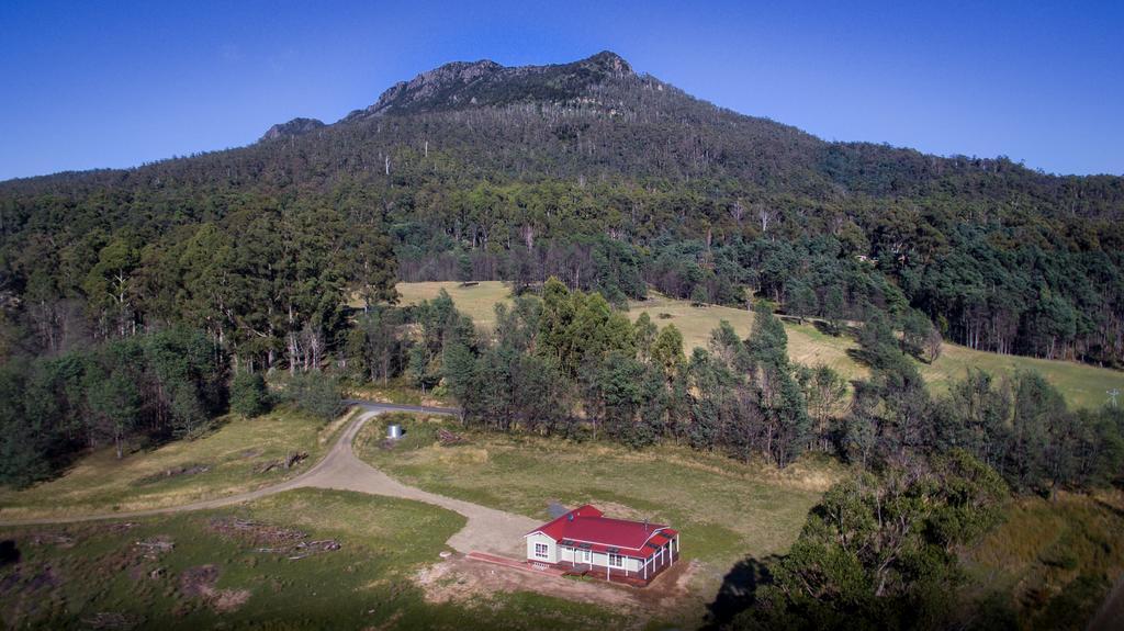Mountain Blue Guest House Deloraine Bagian luar foto