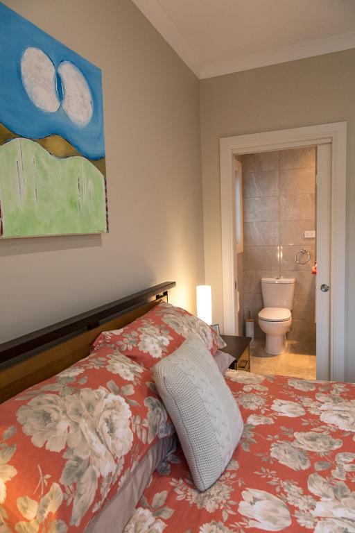 Mountain Blue Guest House Deloraine Bagian luar foto